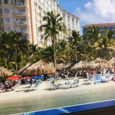 Marriott Aruba Surf And Ocean Beachfront Clubs Apartment Palm Beach ภายนอก รูปภาพ