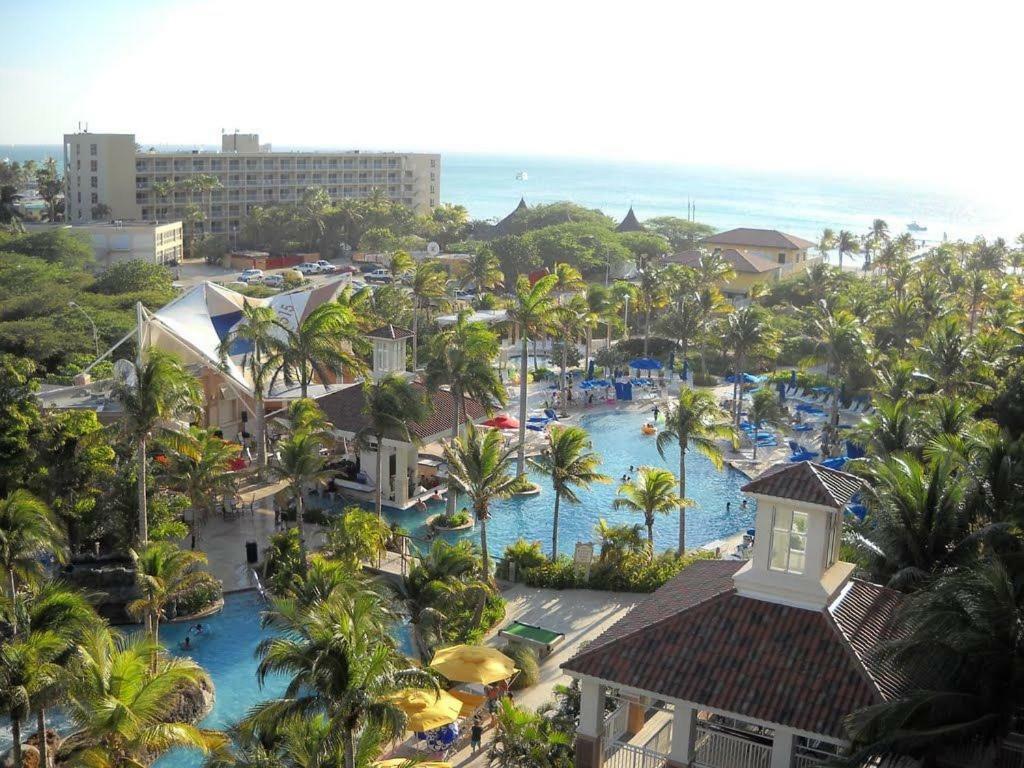 Marriott Aruba Surf And Ocean Beachfront Clubs Apartment Palm Beach ภายนอก รูปภาพ